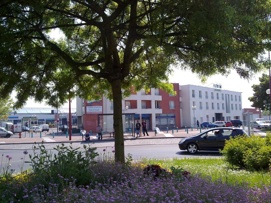Fasthome Gonesse Eksteriør bilde